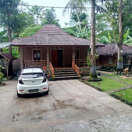 Giazvillacarita Sukarame Luaran gambar